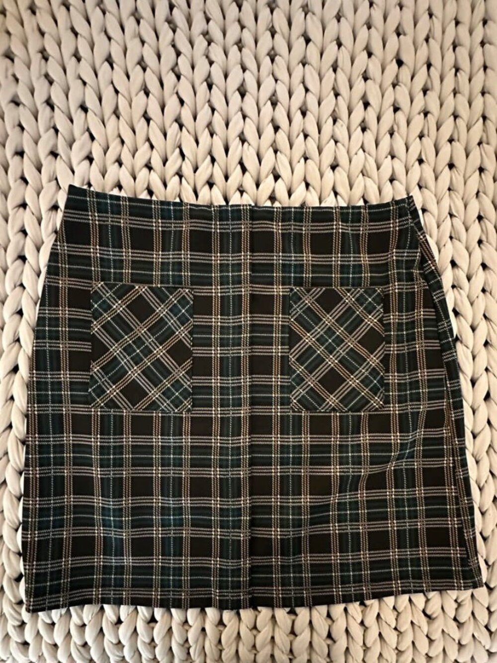 SOHO Apparel Plaid Skirt L NWOT Stretch Green Black Check